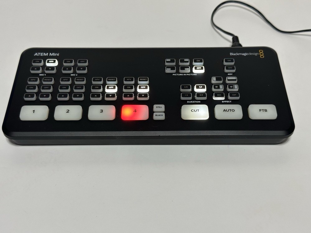 Blackmagic Design ATEM Mini HDMI Live Stream Switcher