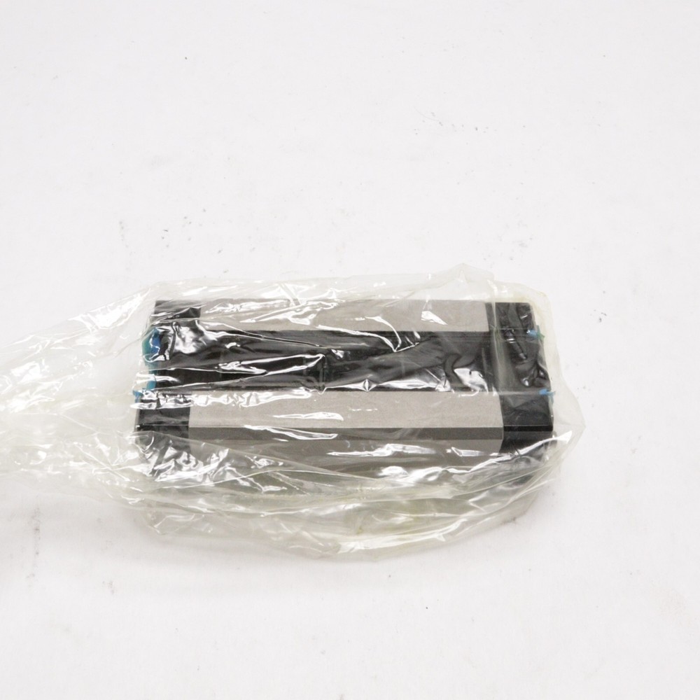 REXROTH LINEAR ROLLER BEARING SLIDER R182423116