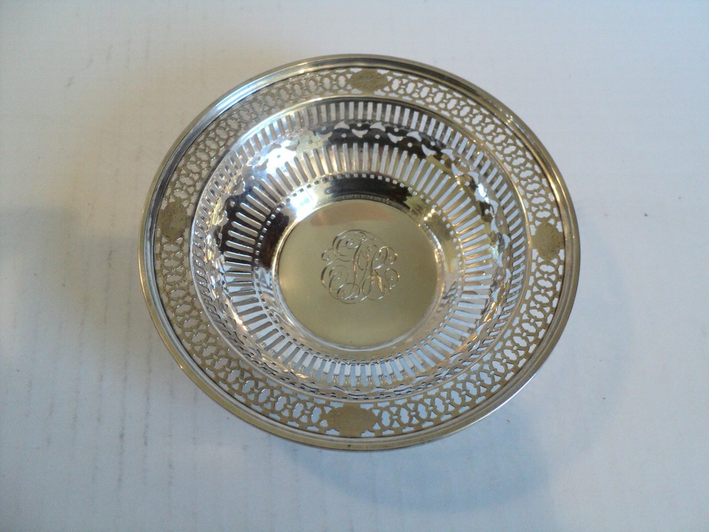 WATSON STERLING SILVER PIERCED DECORATED 5.5" CANDY DISH / BOWL