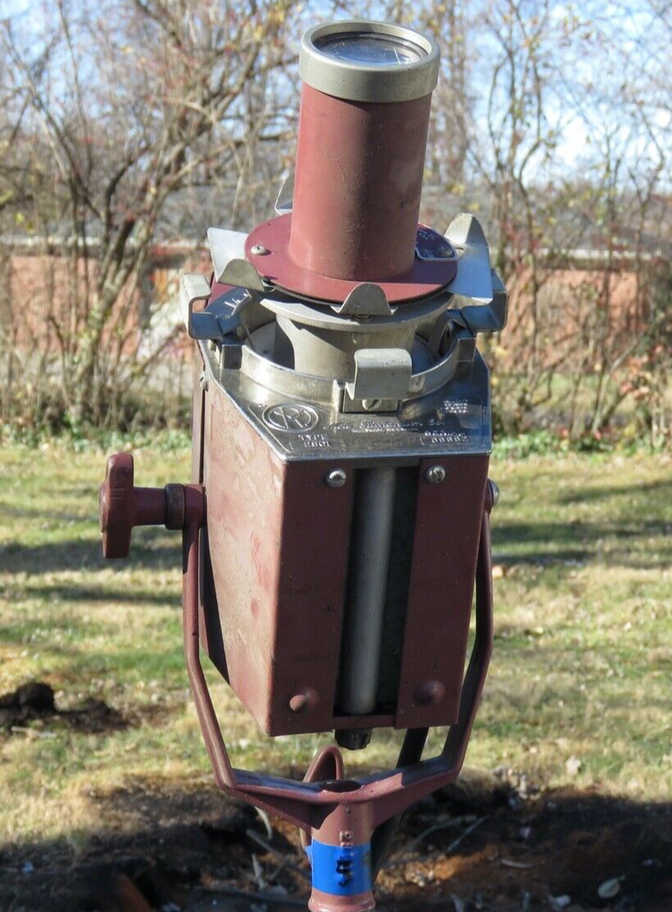 Mole Richardson Mini-Spot Optical, #59