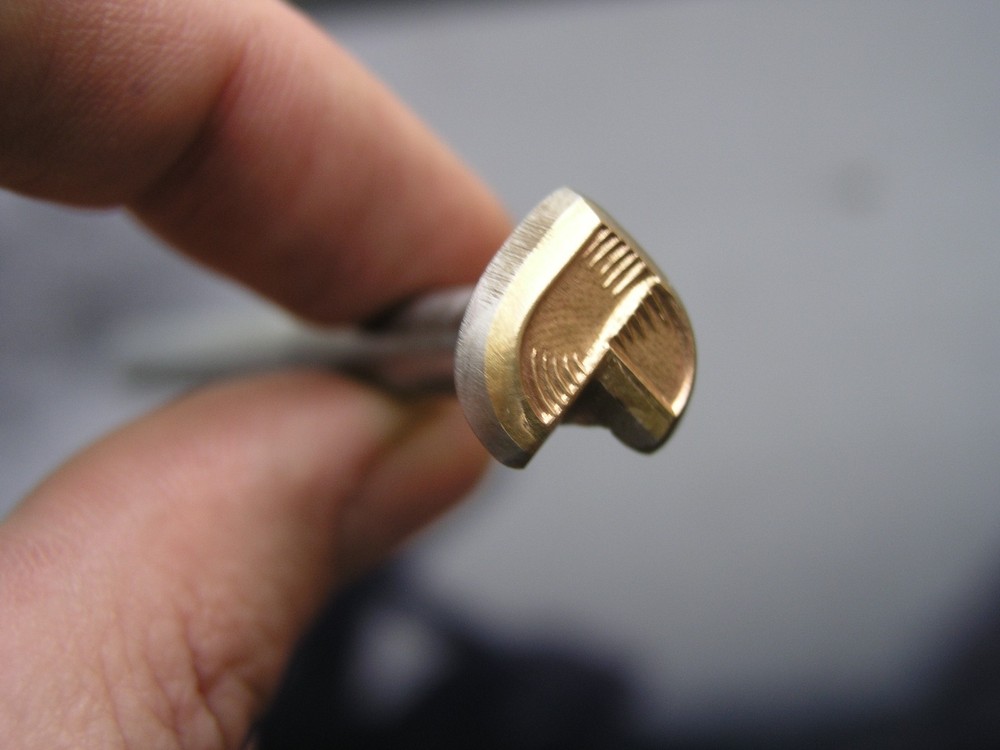 013-02 Braid Leather  stamp Brass hand made tool