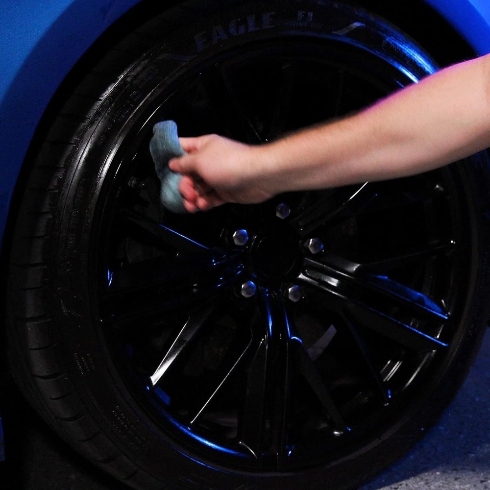 Enhanced Gloss Finish & Water Repellent