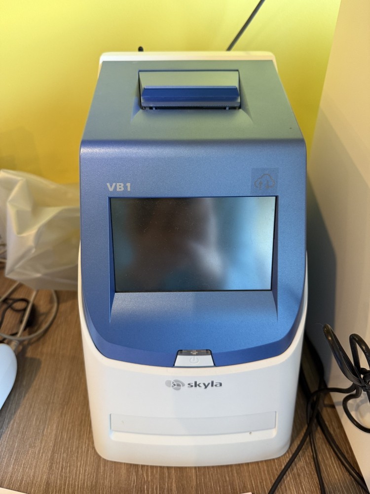 Skyla VB-P02 Veterinary Biochemistry Analyzer