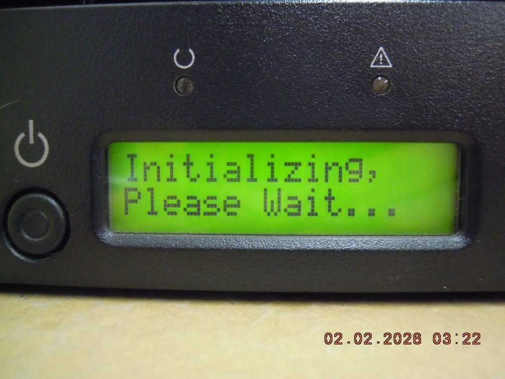 Quantum SuperLoader 3 Tape Autoloader Model L700 | EC-L2PAE-YF | Read 1st