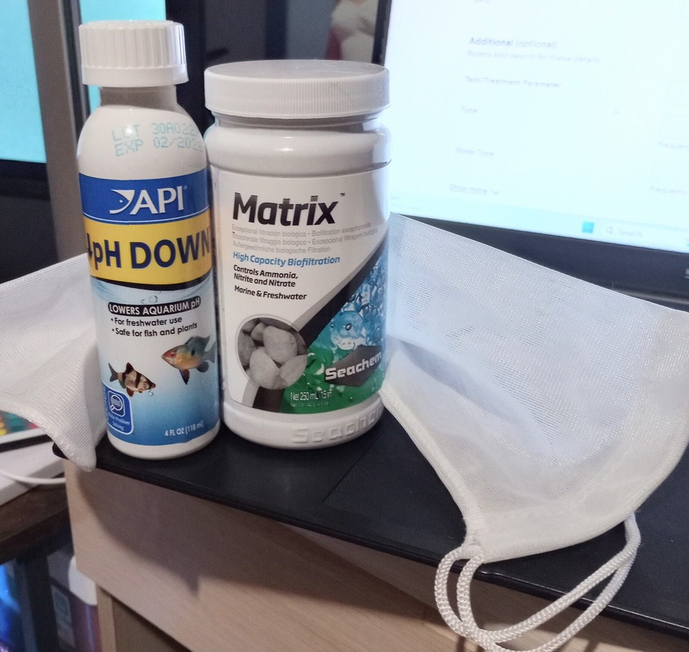 API PH DOWN 4OZ & SEACHEM MATRIX BIOFILTRATION 49OZ W FREE BAG NEW