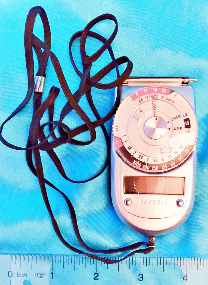 SEKONIC - Model 38 Light Meter