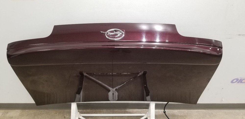 96 CHEVY IMPALA SS REAR TRUNK DECKLID ASSEMBLY WITH SPOILER MAROON