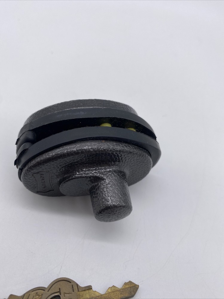Master 90 Gun Lock Trigger Lock with 2 Keys