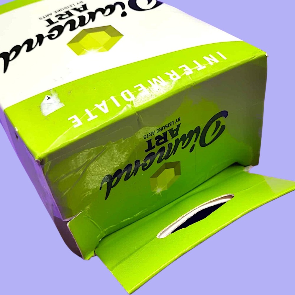 Diamond Art Intermediate Kit - Blue Parrot - Lots of fun!