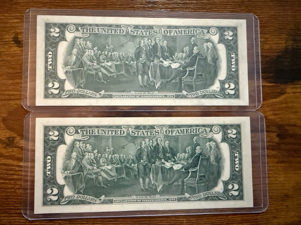 1976 Pristine Uncirculated 2$ Bill Set Of Two Consecutive Repeating Numbers