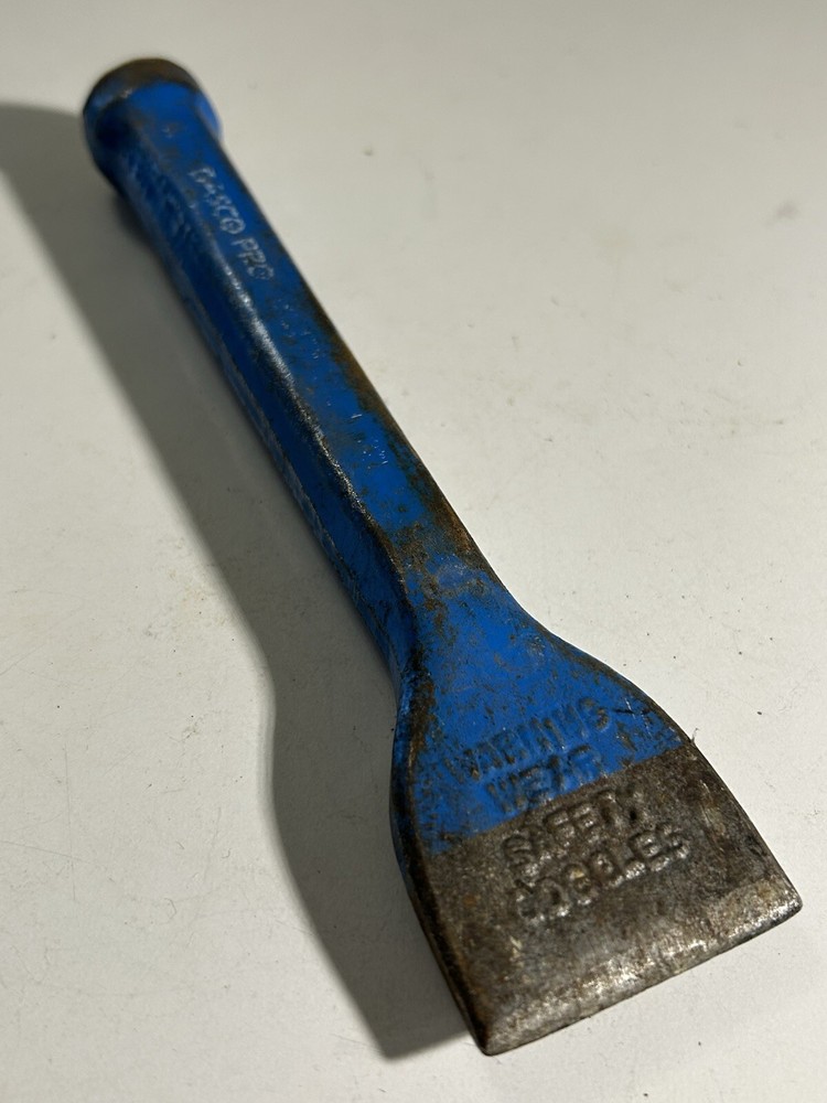 Dasco Pro Mason Chisel 1 3/4in Wide At Tip Used