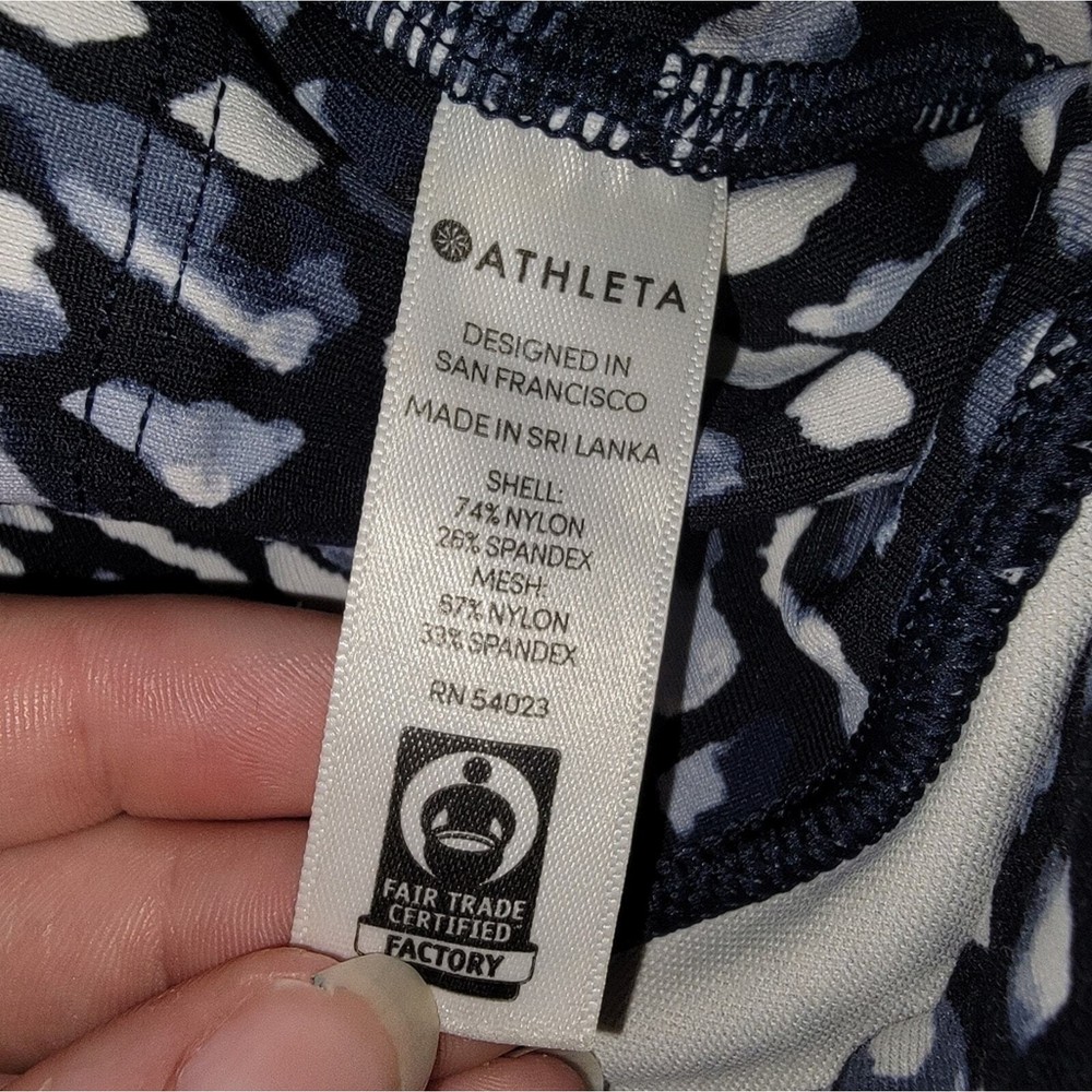 Athleta Cropped Leggings Size XS