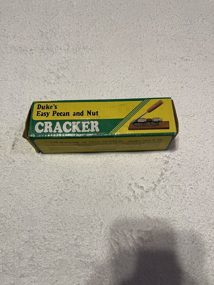 New in Box Vintage Duke's Easy Pecan and Nut Cracker Model 0100 Nutcracker
