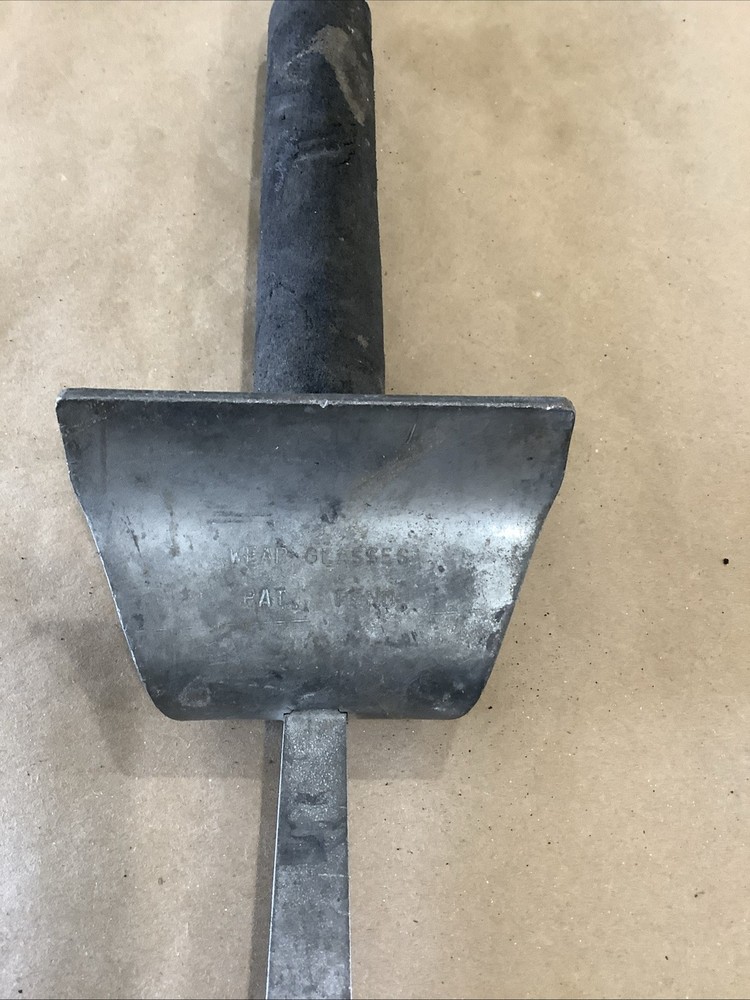 Vintage Auto Long Handle Spoon Dolly 18 “