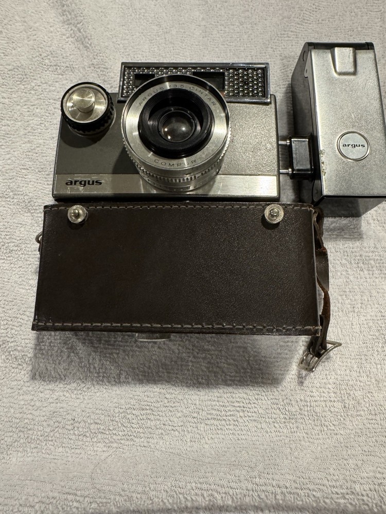 Argus Autronic 35mm Camera Silver Black with Case & Flash Attachment