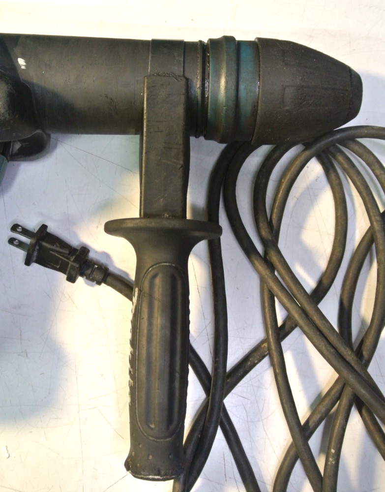 Makita Demolition Hammer HM0871C TOOL ONLY NO BITS