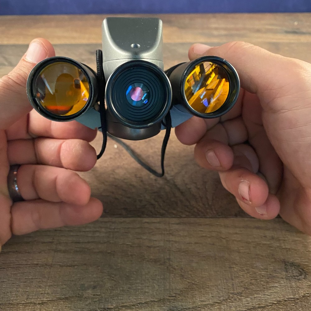 The Sharper Image Binoculars Image Capture Camera & Binocular