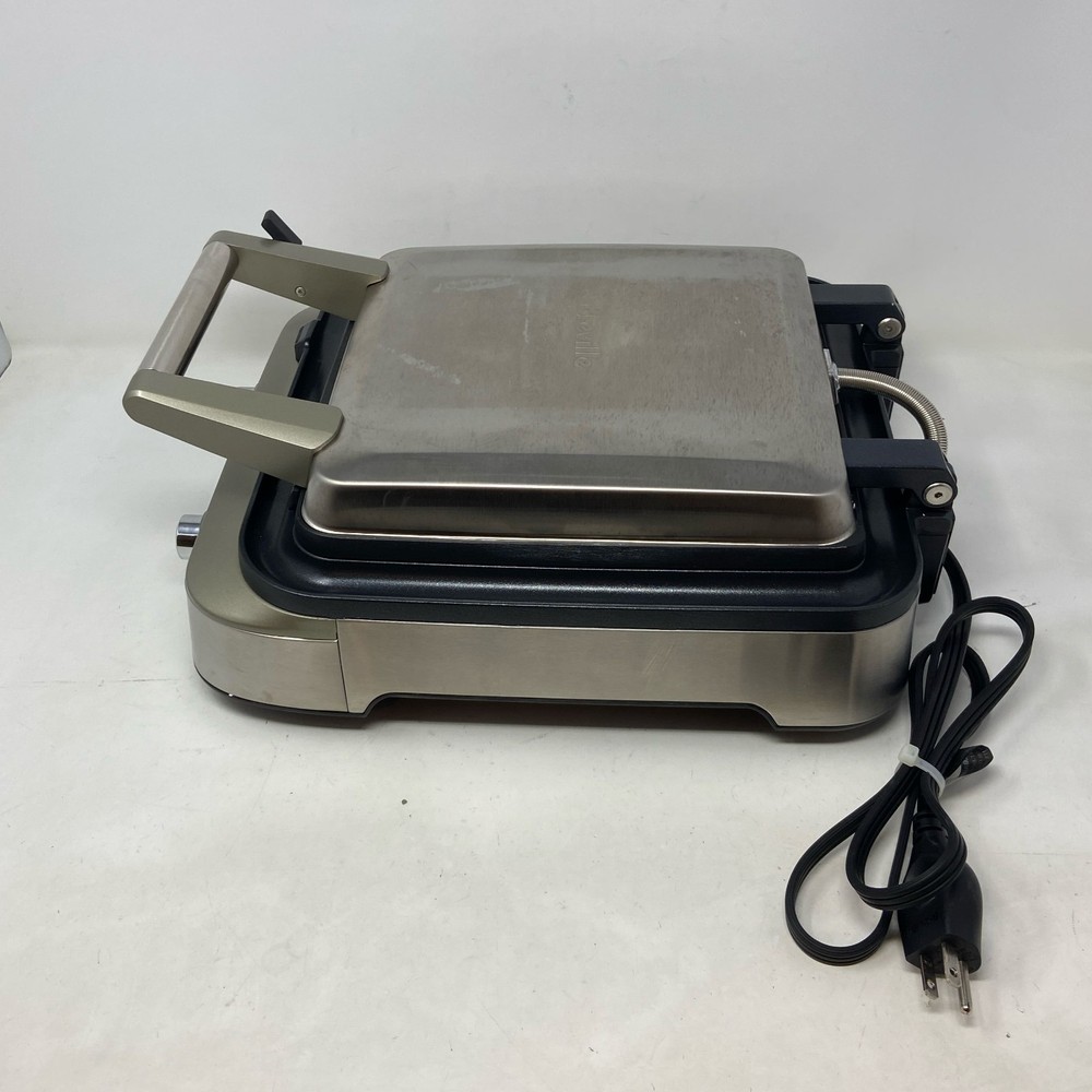 Breville Smart Waffle Pro 4-Slice Waffle Maker, Silver