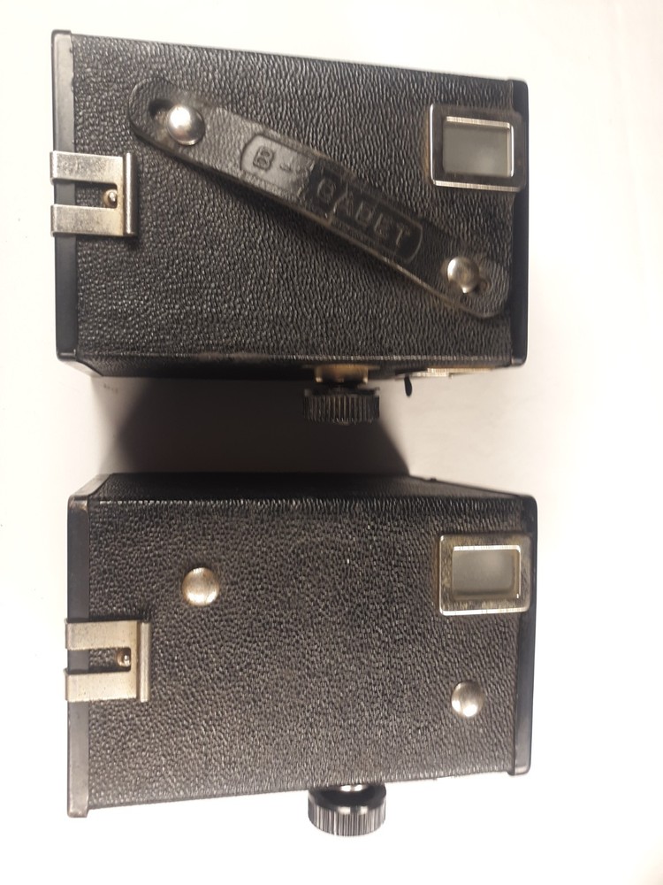 2 Agfa Ansco B2 Cadet Medium Format Box Camera