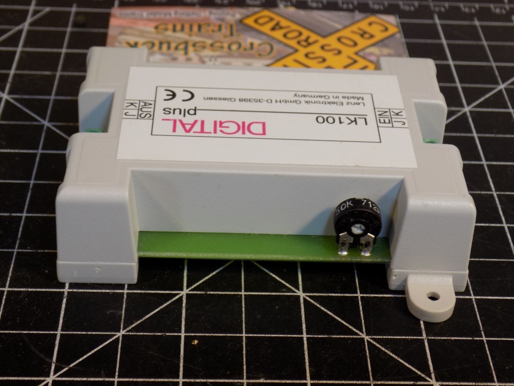 HO/N LENZ LK 100 Digital Plus Reverse Loop Module 5amp (121537)