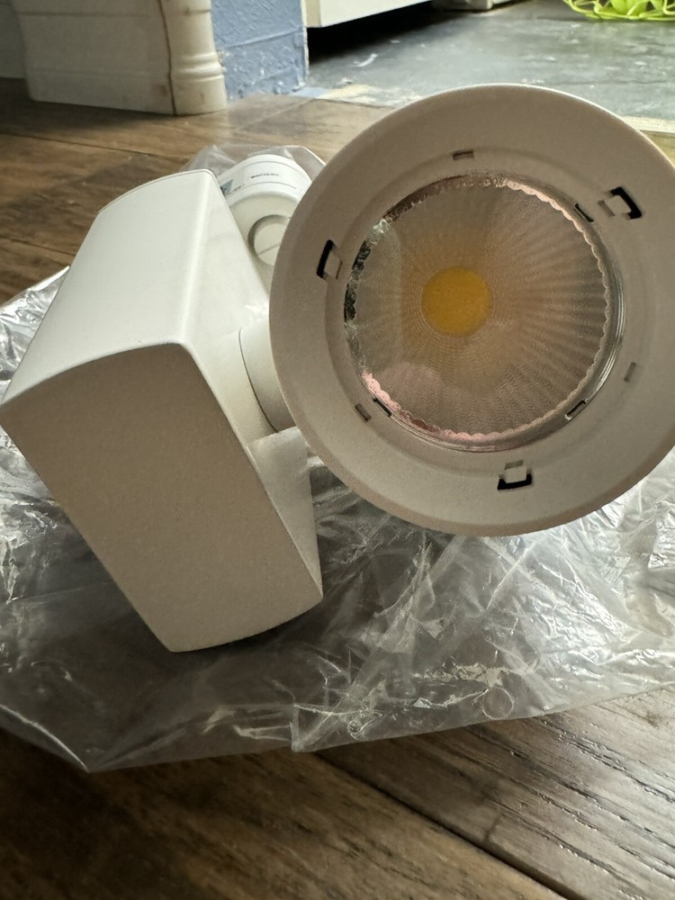 WAC lighting Track lights   Model J-103f-840-wt
