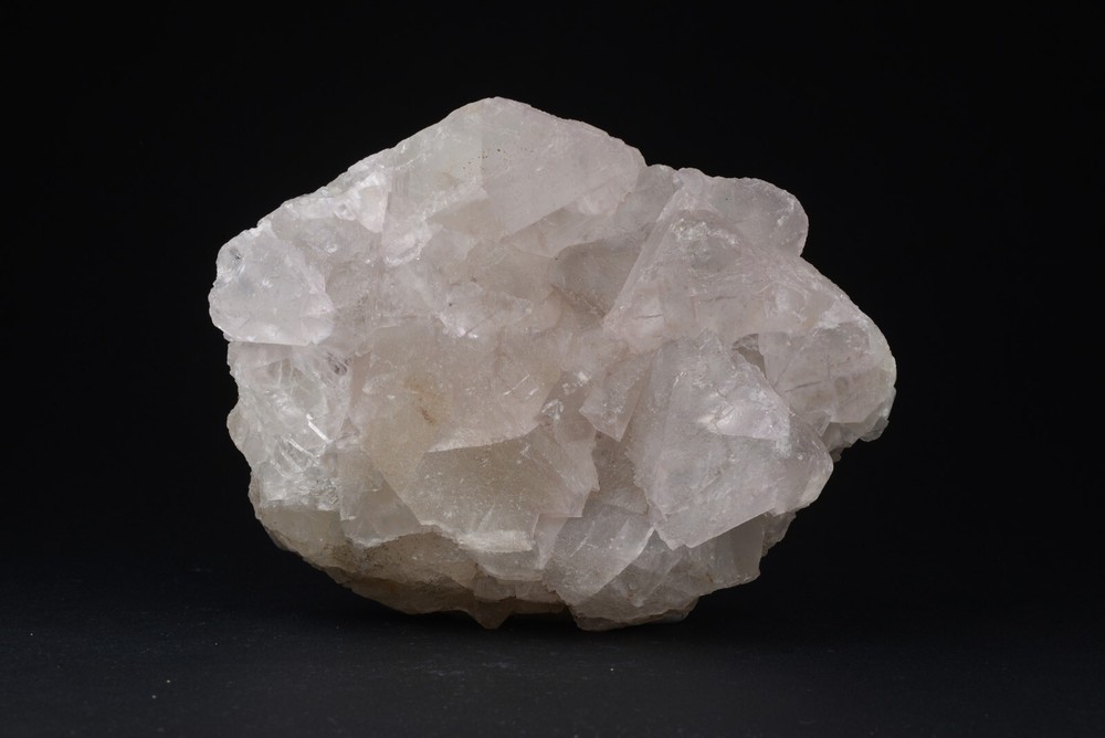 JH19840 Fluorite with Hydrocarbon Inclusions Mexico