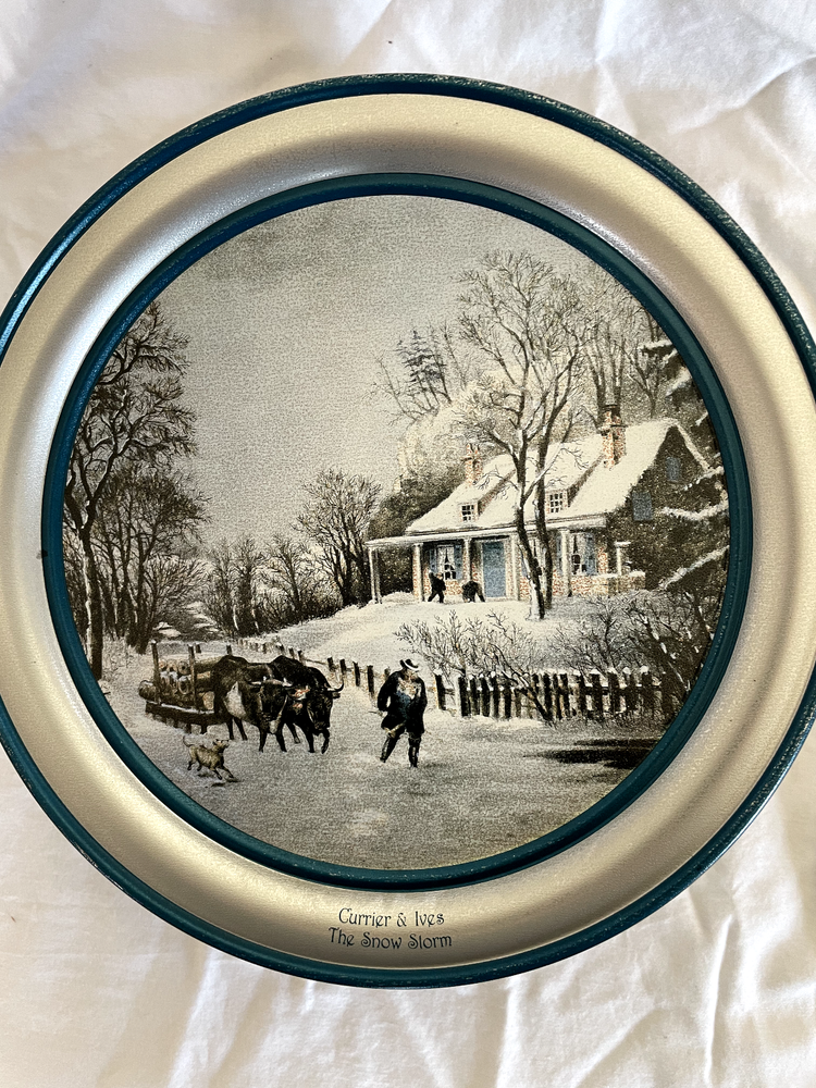 Currier & Ives 'The Snow Storm' 10" Tin Container