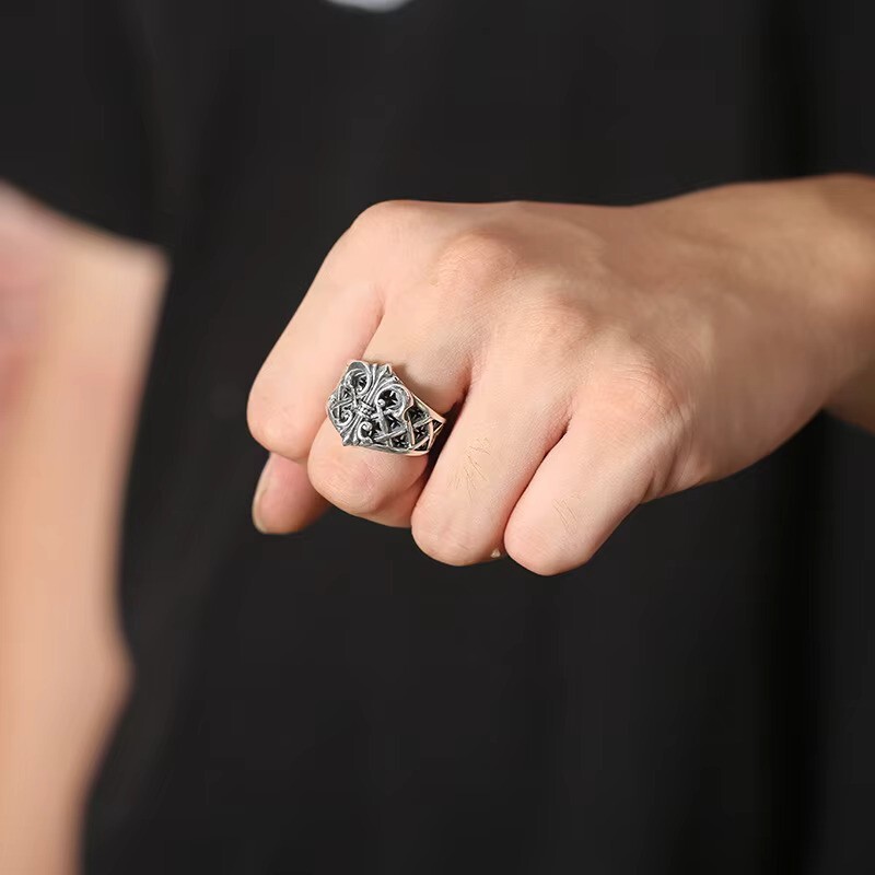 Vintage Wind Anchor Mechanical Adjustable Ring