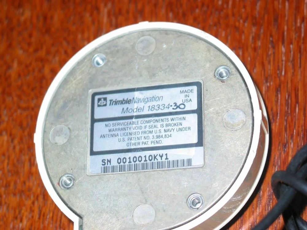 TRIMBLE NAVIGATION MODEL 18334-30 EXTERNAL GPS ANTENNA !!!