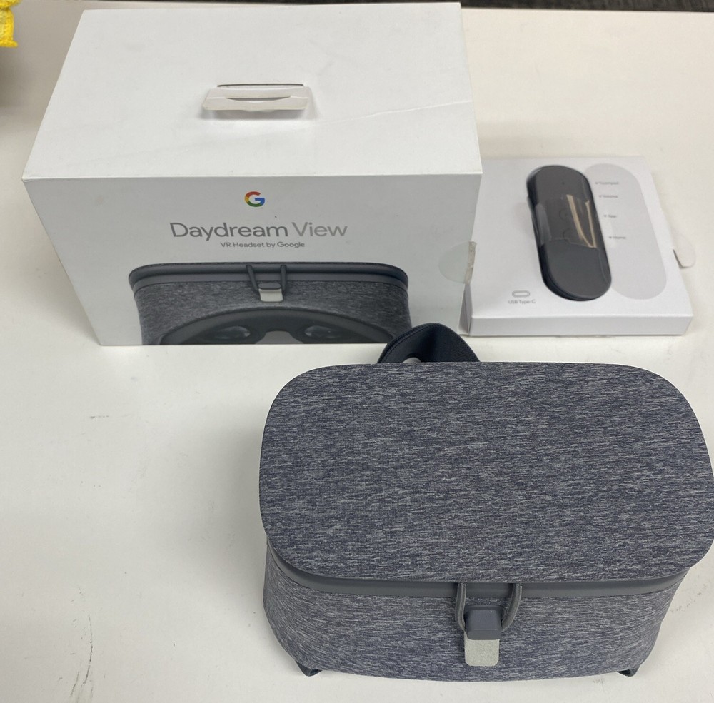 Google Daydream View VR Headset - Slate