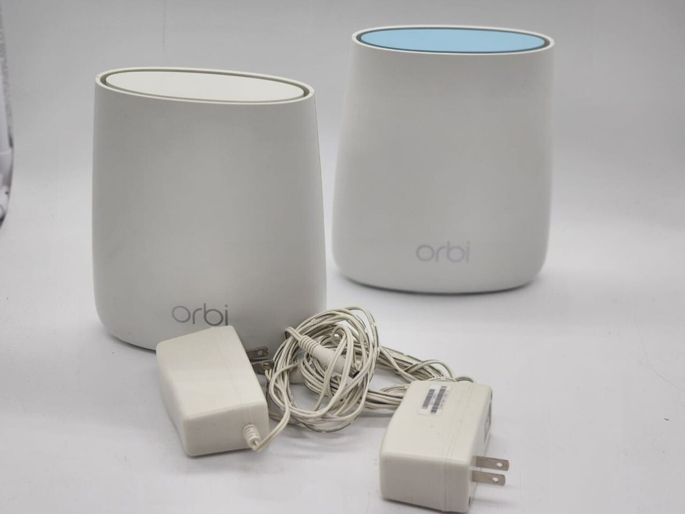 NETGEAR Orbi Mini RBK22 Tri-Band Mesh WiFi System