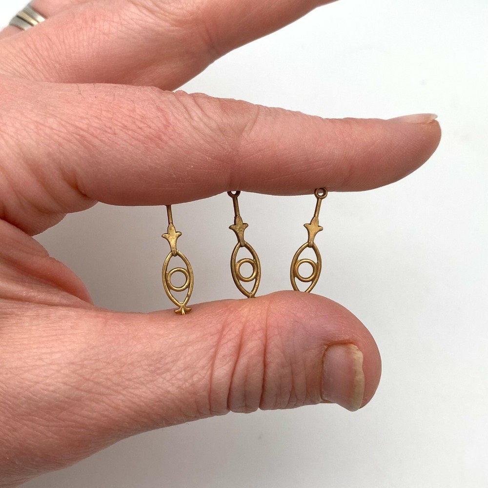 6 Vintage Brass Drops (BP89)