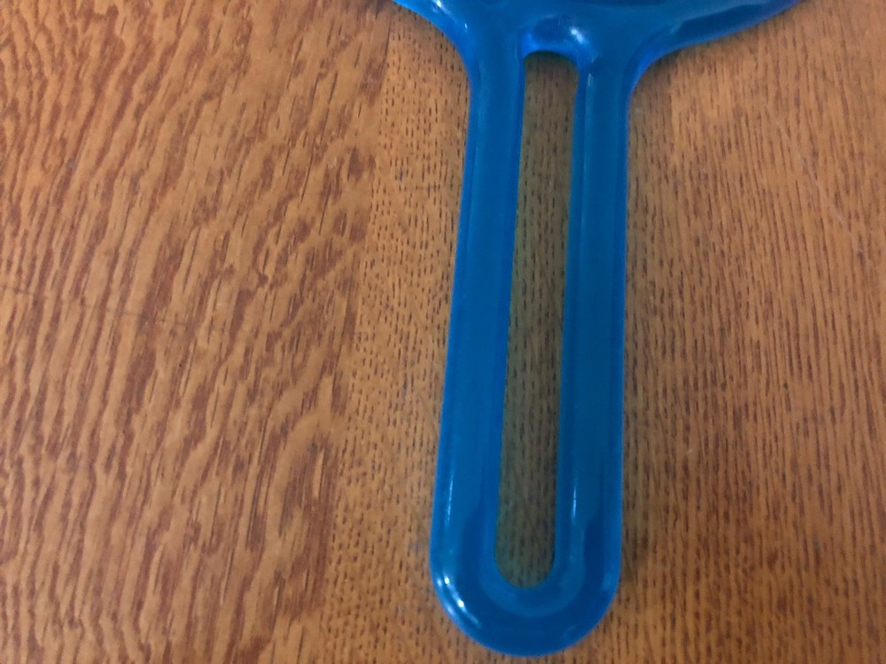 VINTAGE BLUE HANDLE DOUBLE SIDED CIRCULAR PLASTIC MIRROR