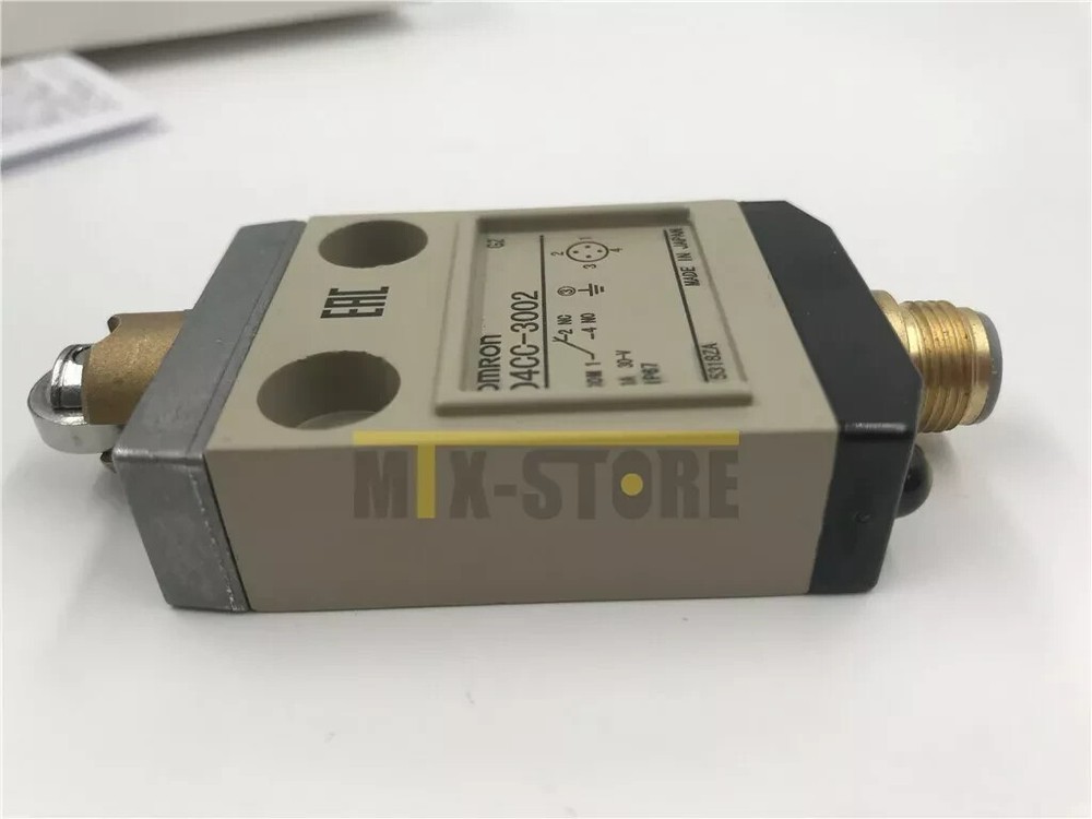 Omron-D4CC-3002 Limit Switch 1pcs NEW