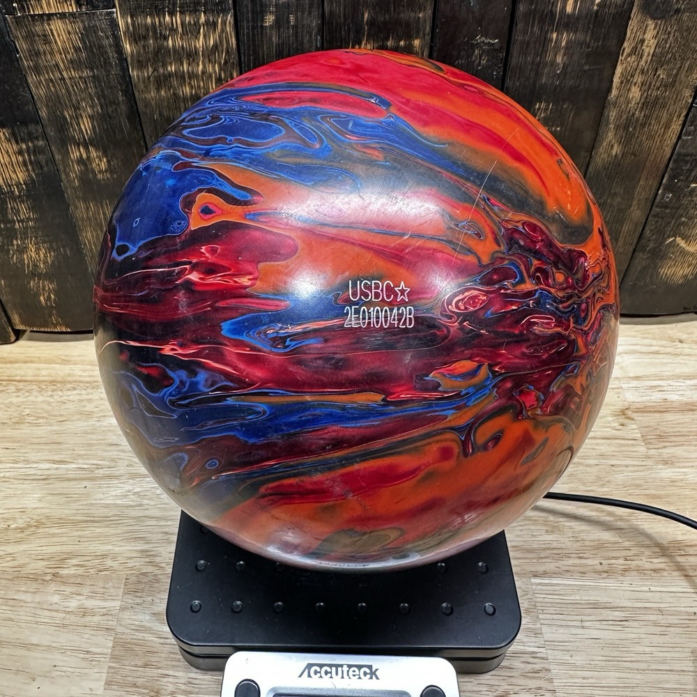 Track 912T Bowling Ball 14.5 lbs Red Solid Reactive Asymmetric Single Drill