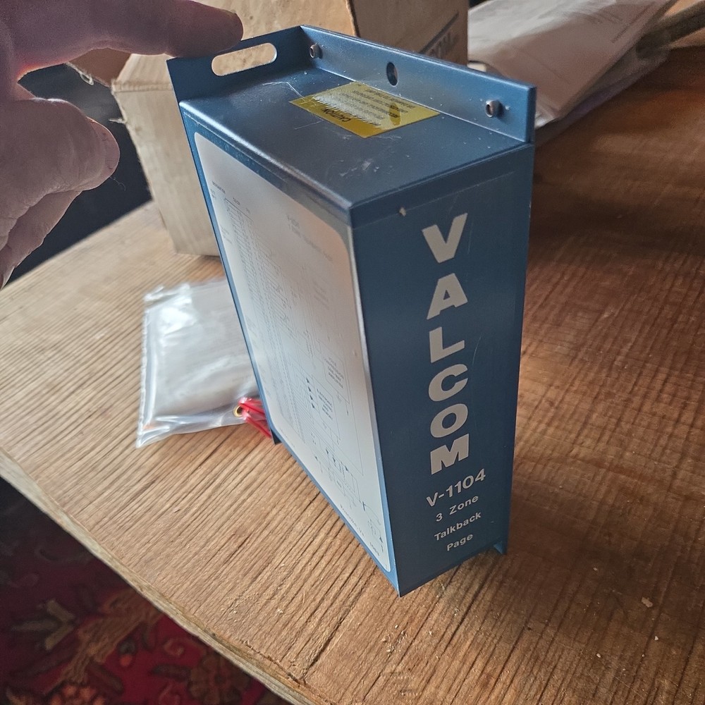 Valcom V-1104 3 zone Talkback page