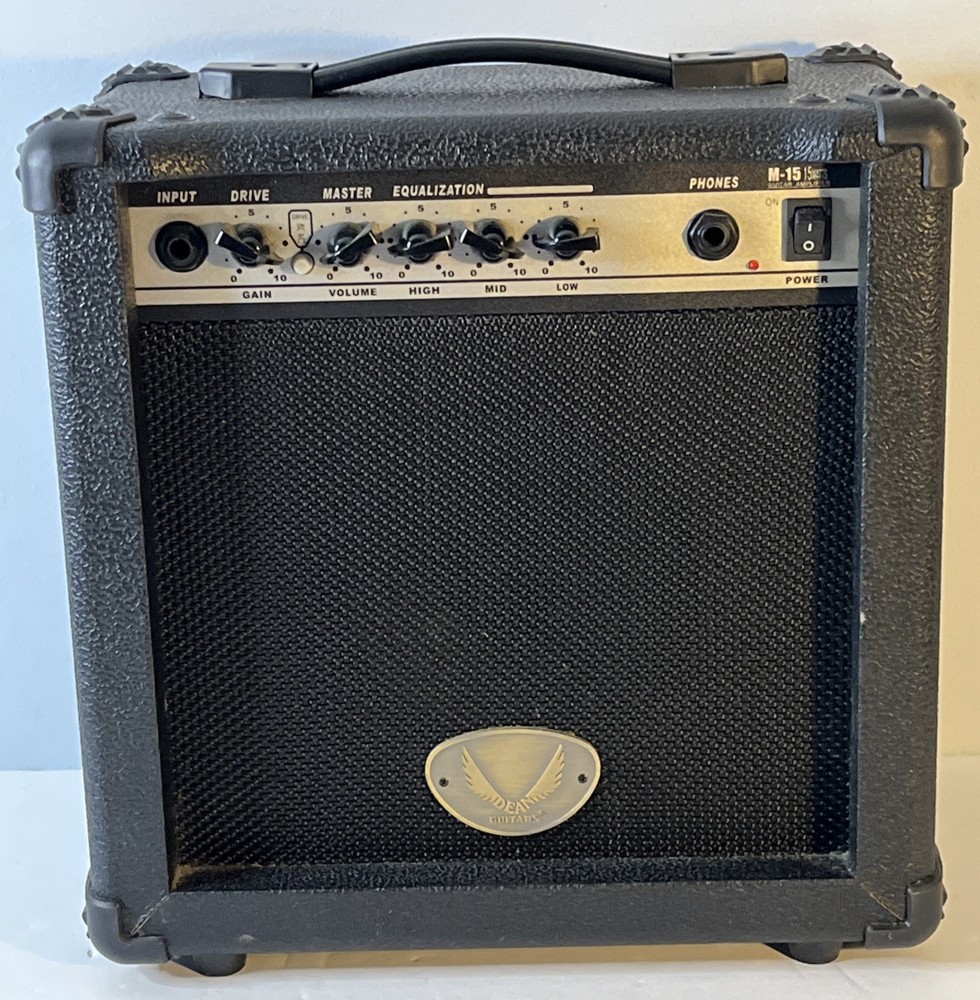 Dean Guitars M-15 Guitar Amp 15 Watt Amplifier Used