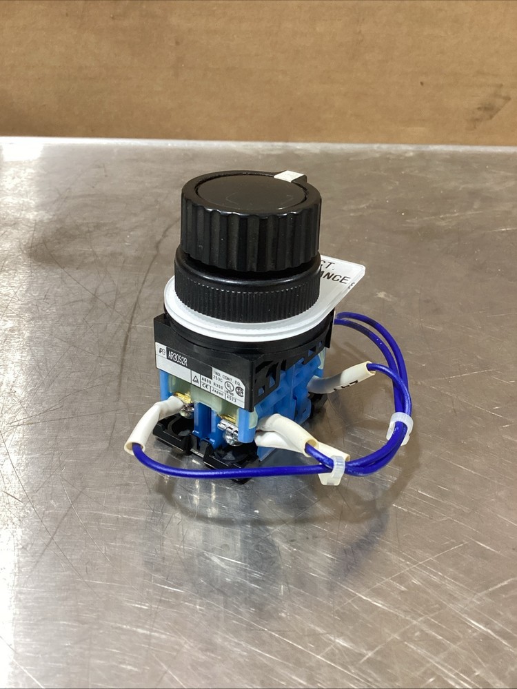 Fuji AR30S2R 2-Position Selector Switch, Used