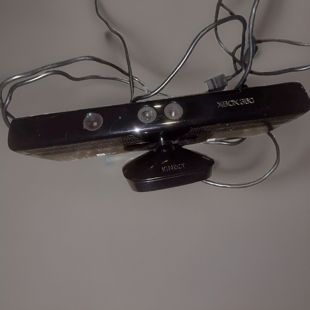 Microsoft 1414 Xbox 360 Kinect Sensor