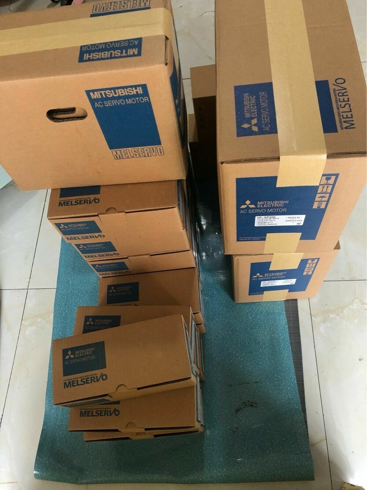 priority express MITSUBISHI SERVO MOTOR HA-FF43 NEW