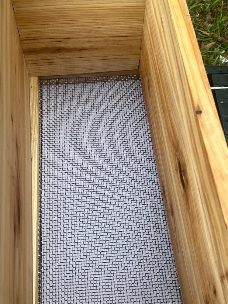 5 frame NUC beehive complete beehive kit