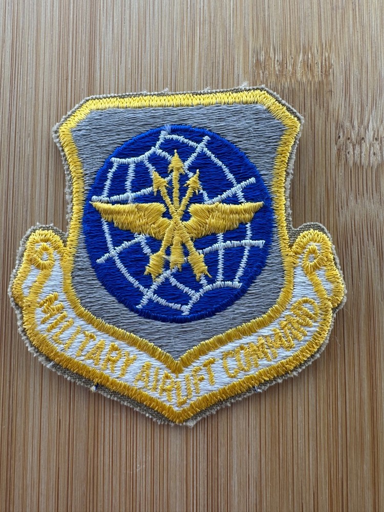 Vintage USAF Military Airlift Command MAC Patch