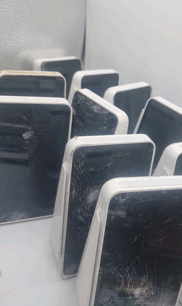 One Random Square Terminal Not Working. For Parts.