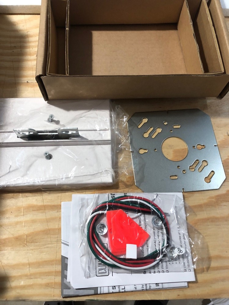 3 Hubbell Prescolite DuraMax DMX2REW Die Cast Exit Double Face White EXIT SIGN