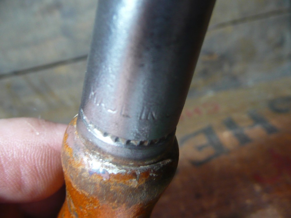 Vintage Wood Handle Screwdriver 3"