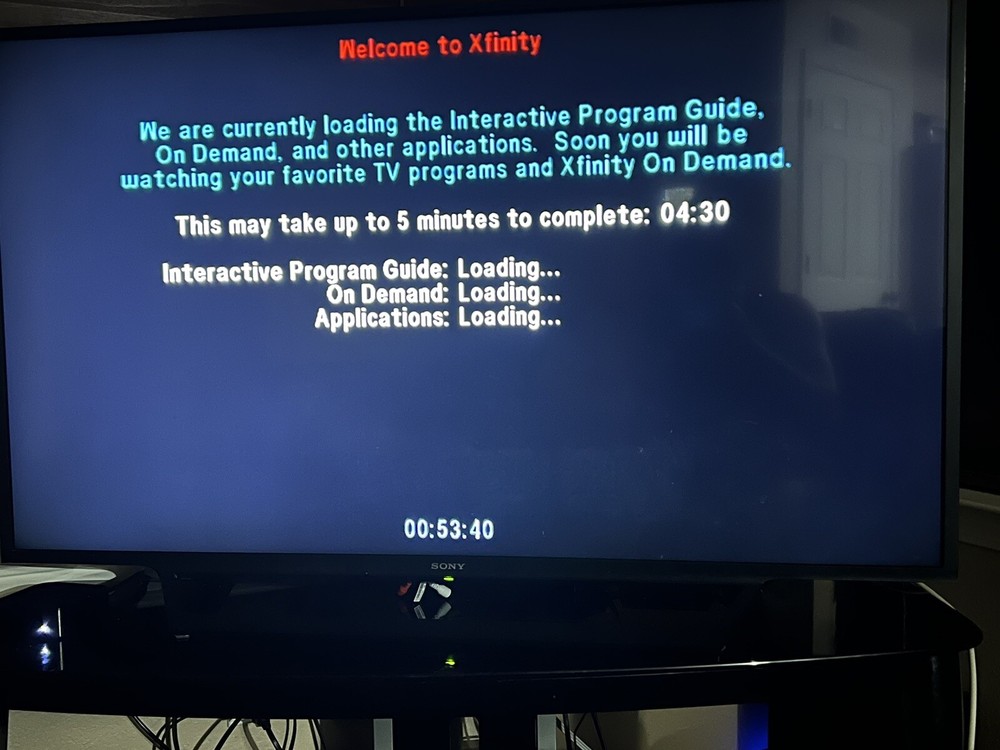 Comcast Xfinity CABLE TV BOX Cisco RNG100 , Please Read