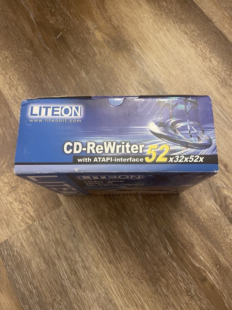LiteOn CD-ReWriter 52x32x52x ATAPI/E-IDE Interface New Open Box