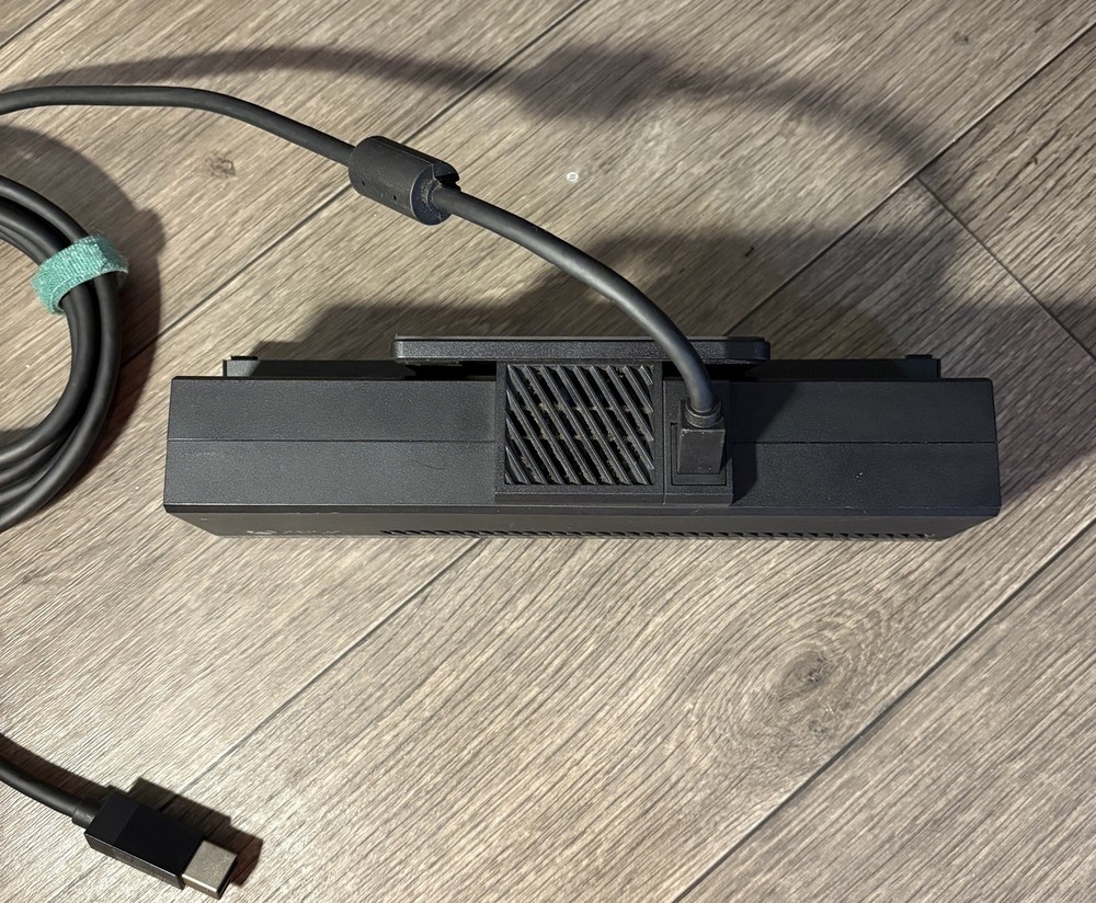 Microsoft Xbox One Kinect Camera Motion Sensor Bar Black Model 1520