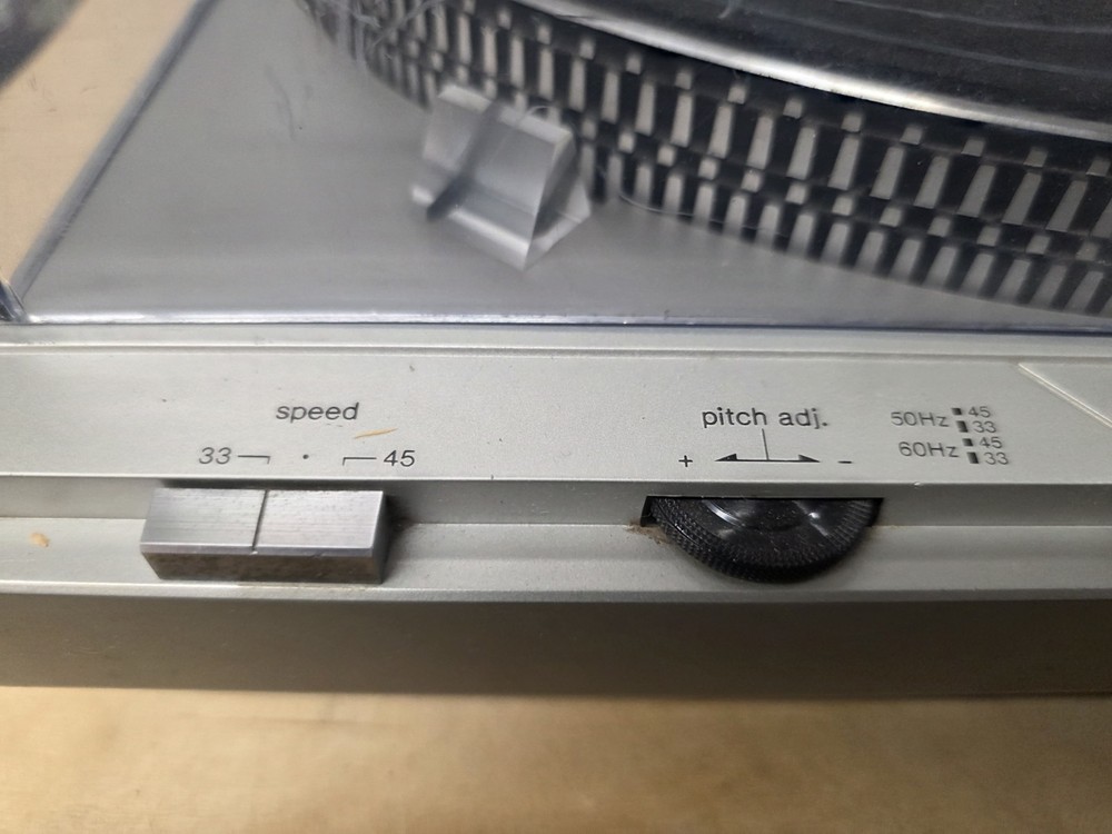 Technics SL-D1 Direct Drive Turntable System TESTED & WORKING NEEDS CARTRIDGE