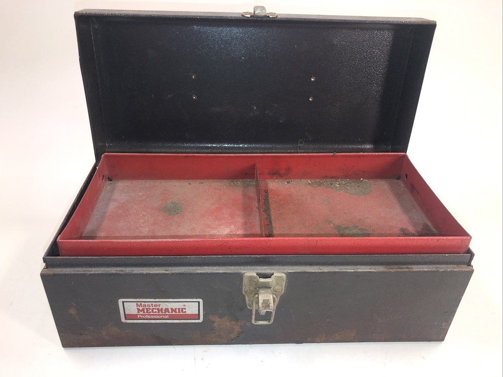 Vintage Rustic Master Mechanic Professional Tool Box With Tray